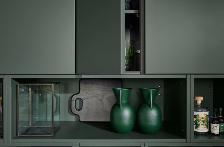 kuchyně Nolte Frame Lack Black Green soft mat