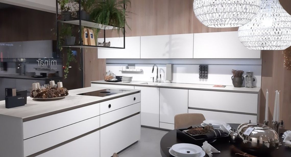 Minár interiér showroom 