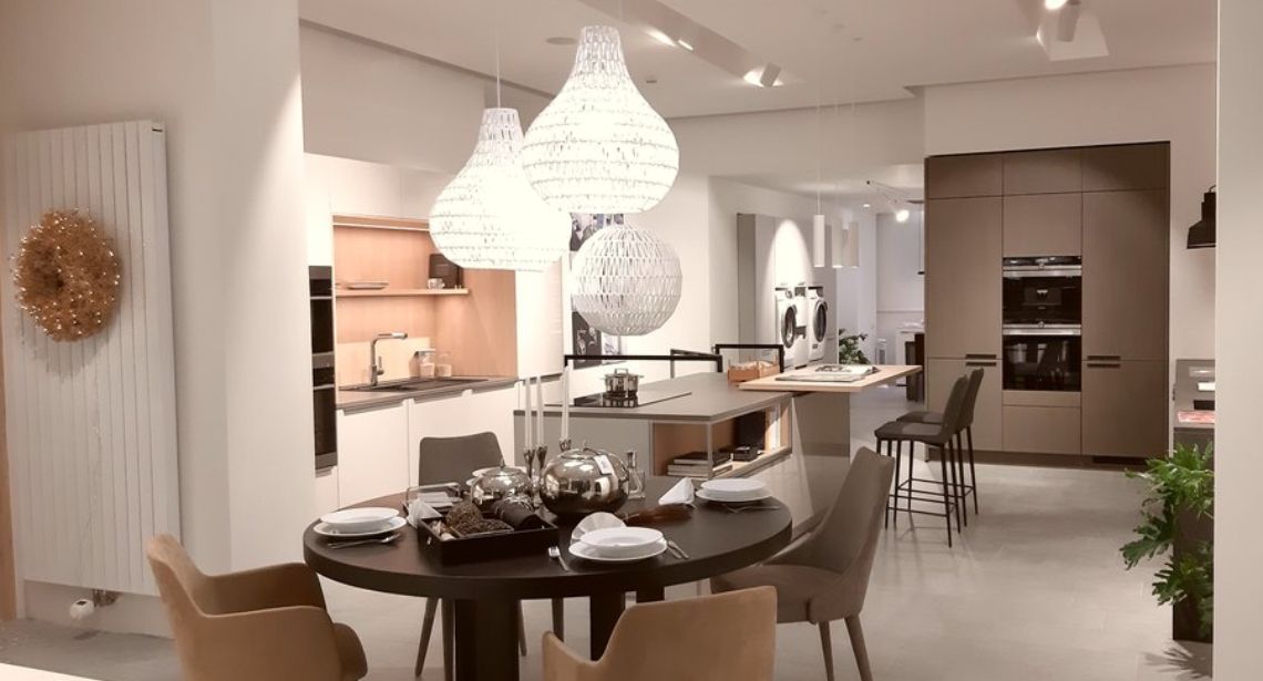 Minár interiér showroom 